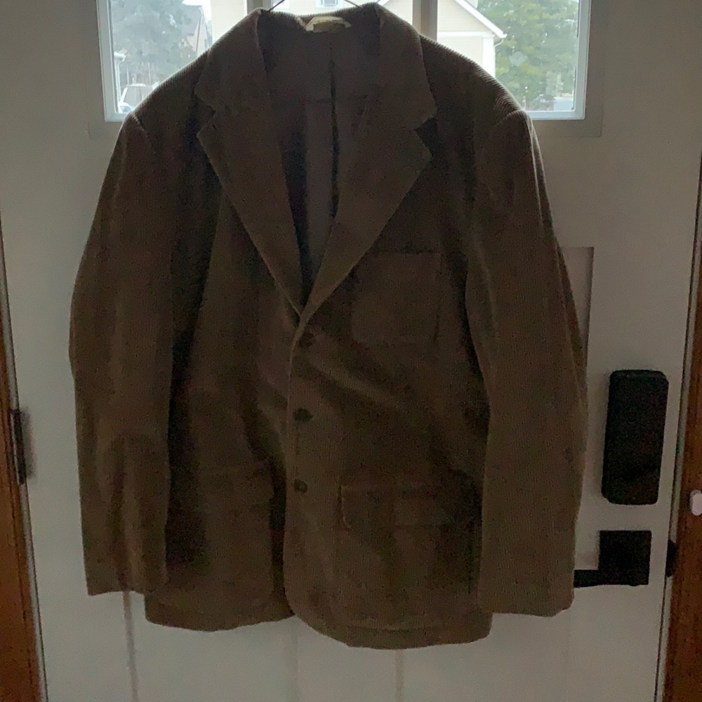 Men’s GAP medium light brown velvet jacket dry clean only